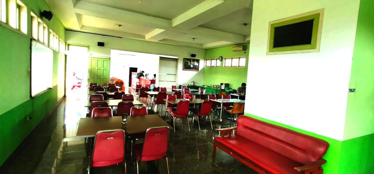 Capital O 93331 By Hexa Niaga Hospitalita Bandung