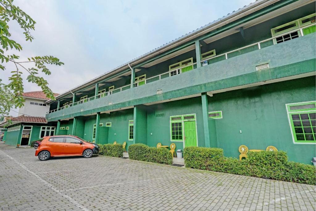 Capital O 93331 By Hexa Niaga Hospitalita Hotel 3*