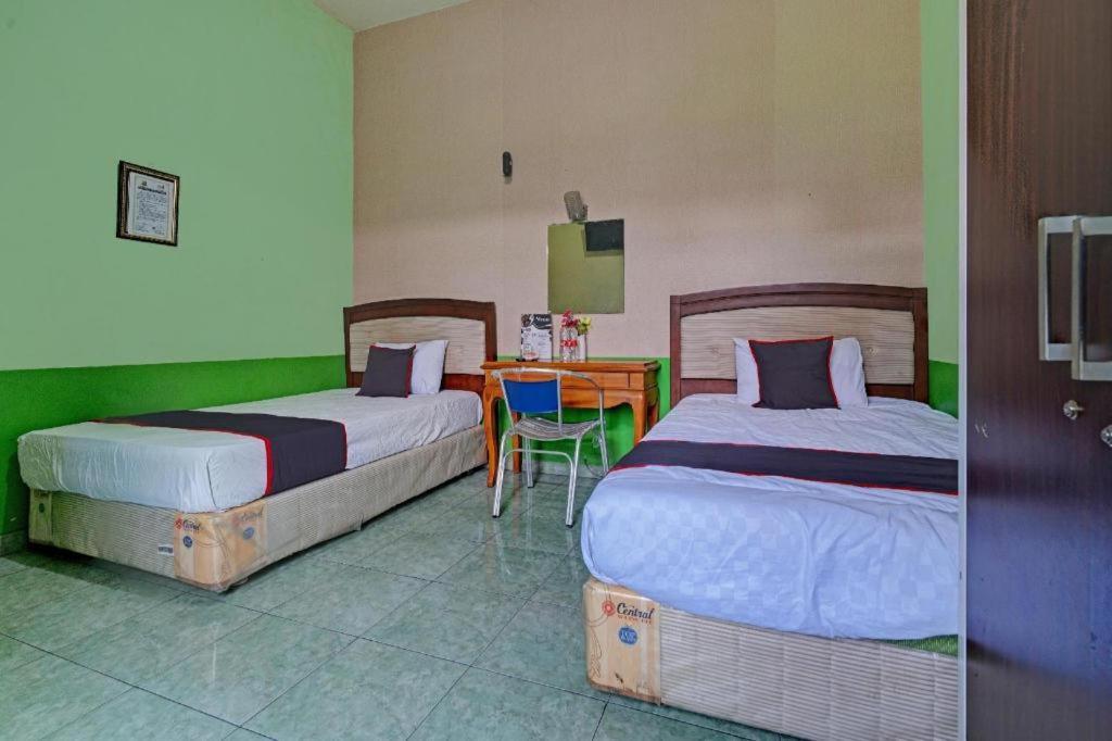 Hotel Capital O 93331 By Hexa Niaga Hospitalita
